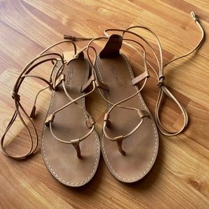 Madewell Tan strappy sandals